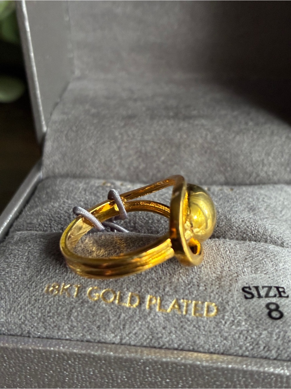 Lussoro 18KT Gold-Plated Globe Ring - Gold Size 8 - Picture 6 of 10